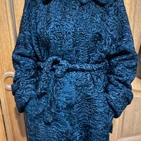 Pelliccia vera Astrakan (karakul)