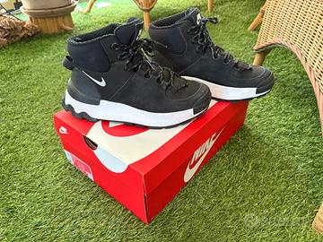 38.5 Nike Classic city boot donna ottime