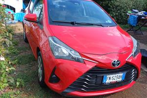 Toyota Yaris 1.0 benzina 69 CV (2018) - Cool
