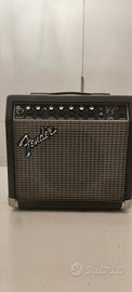 Amplificatore FENDER Frontman 15R - 38W