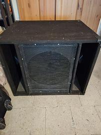 Case per sub da 18 pollici 45cm