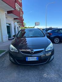 Opel Astra 1.7 CDTI 110CV Station Wagon Cosmo