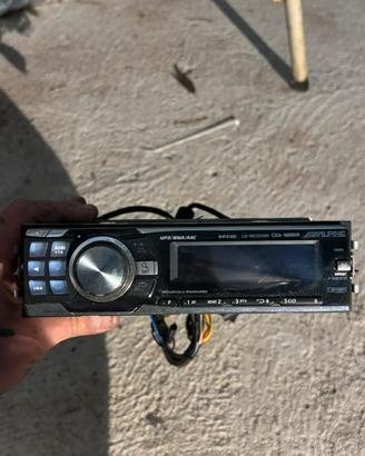 Stereo Alpline CDA9886R con telecomando e cablaggi
