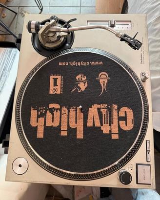 Technics SL-1200MK2