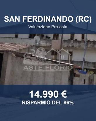 Immobile in asta di 113 m² con più di 5 locali a S