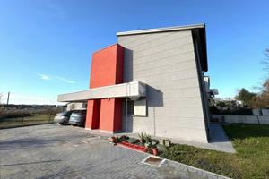 CASA INDIPENDENTE A SAN POSSIDONIO