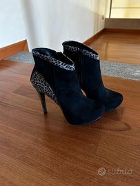 Tacchi chiusi leopardati