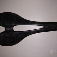 sella bici carbonio