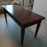 Tavolo soggiorno con sedie