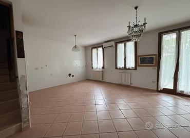 Villa a schiera Adria [Cod. rif A4793VRG]
