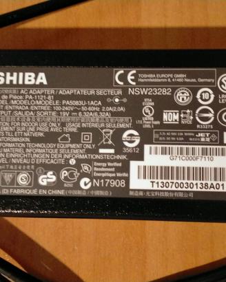 Toshiba PA5083U-1ACA PA-1121-81 19V alimentatore