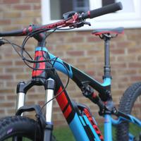 Scott egenius 720 plus 2500 km Bosch performancecx