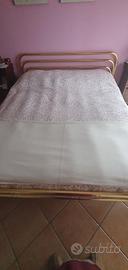 Letto matrimoniale in ottone