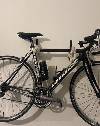 Bici da corsa Cannondale full carbon