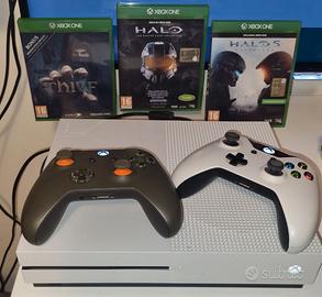 Xbox One S 500GB + 2 controller + 3 giochi (Halo..