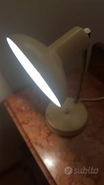 lampada da comodino retro