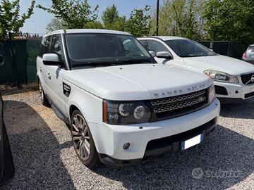 LAND ROVER - Range Rover Sport - 3.0 SDV6 HSE