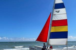 Catamarano Phantom 16