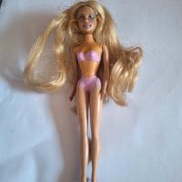 Mini barbie 1999 con marchio 
