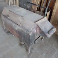 stufa a legna a porcellino tipica della brianza