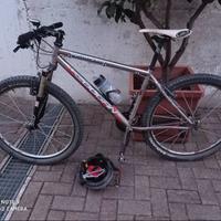 bici MTB titanio