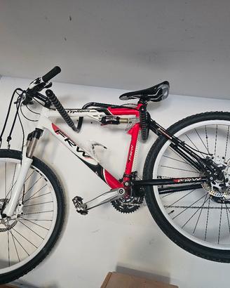 MTB FRW Typhoon TCS