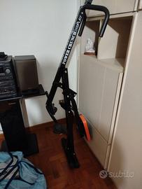 Attrezzo multifunzione per palestra mai usato