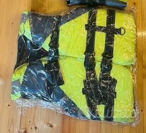 Giubbotto salvataggio