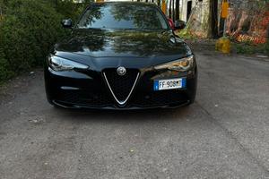 Alfa Romeo Giulia 2.0 t Super 200cv auto