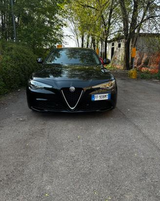 Alfa Romeo Giulia 2.0 t Super 200cv auto