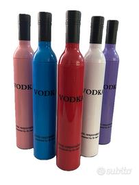 Ombrello a Forma di Bottiglia di Vodka