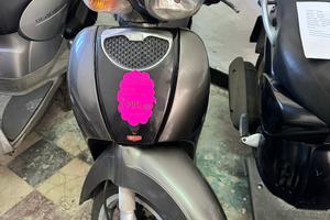Piaggio scarabeo 100 4t