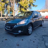 PEUGEOT 208 1.4 HDI