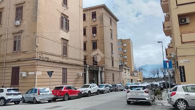 6 LOCALI A PALERMO