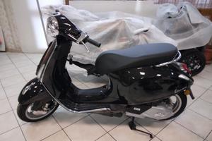 Vespa Primavera ABS 125, nero convinto, 2025, km0,