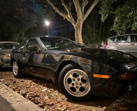 Porsche 944 s