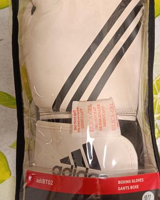 guantoni da boxe Adidas 