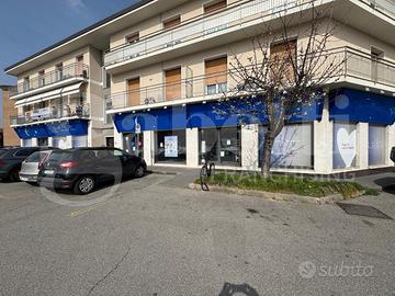 Negozio Garbagnate Milanese [Cod. rif 3303260ACG]