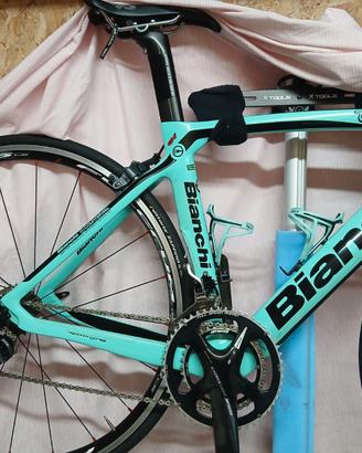 Bianchi Oltre XR4 rim