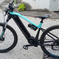 Splendida bicicletta elettrica 