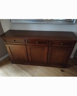 Credenza in arte povera