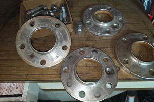 DISTANZIALI  BMW E90 91 92  SIMONI RACING