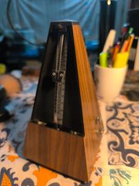 metronomo in legno Wittner