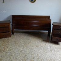 Letto matrimoniale in massello di noce + comodini