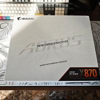Gigabyte X870 Aorus Stealth Ice