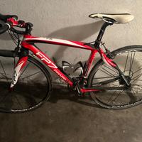 Bicicletta FP7 pinarello