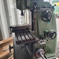 Aciera F4 fresa universale