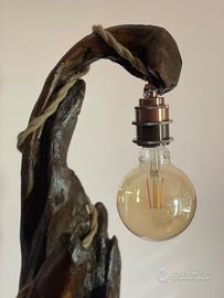 Lampada in legno di recupero