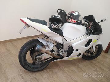 Suzuki GSX R 750 - 2001