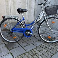 Bicicletta donna 28 in alluminio 21 rapporti Nuova